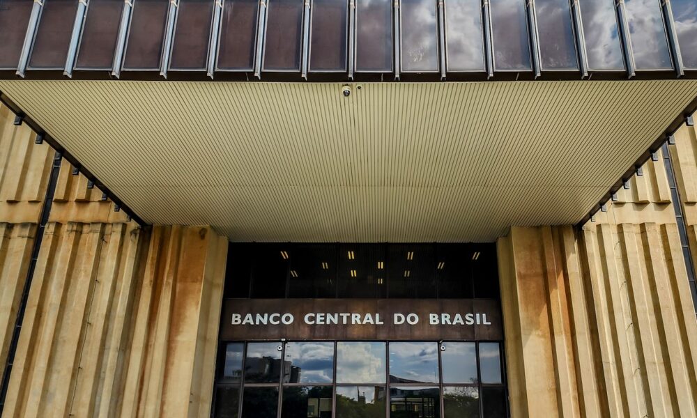 Mercado revisa projeção de inflação para 5,15% em 2026