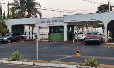 Moraes determina suspensão de visitas a Bolsonaro durante prisão domiciliar