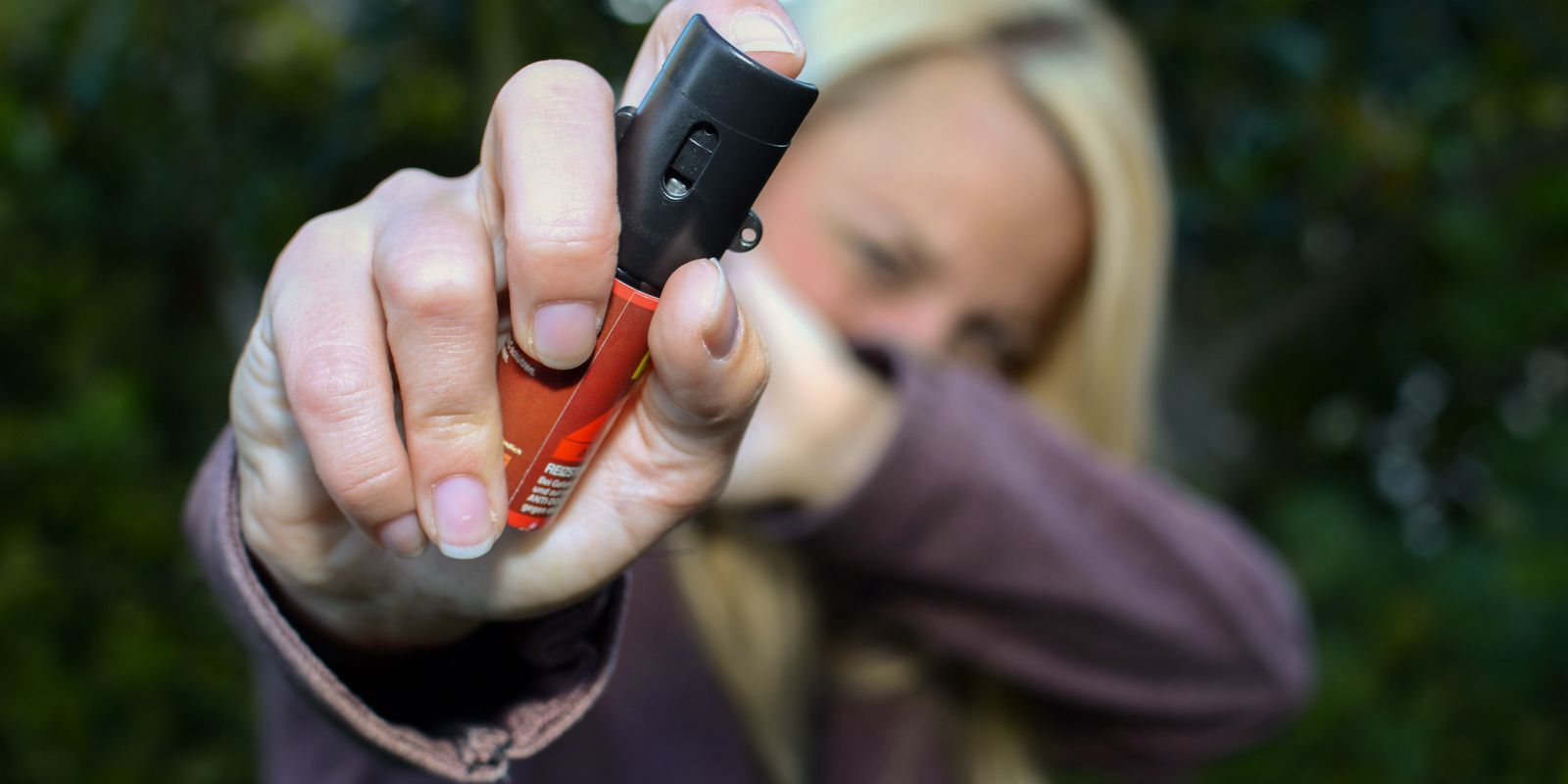 Spray de pimenta para mulheres é solução temporária, afirma promotora