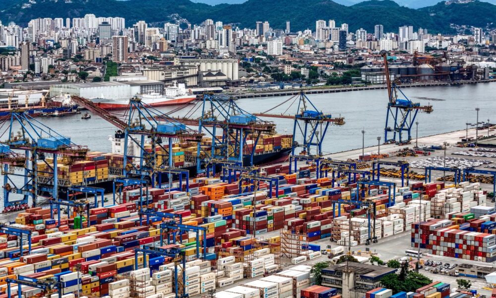 Apex anuncia plano de R$ 130 milhões para diversificação das exportações
