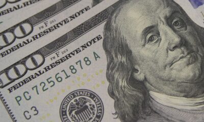 Dólar se aproxima de R$ 5,10 em meio a aumento de tarifas e tensões globais