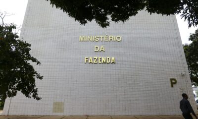 Projeção oficial de inflação é elevada para 5,1%, ultrapassando a meta estabelecida
