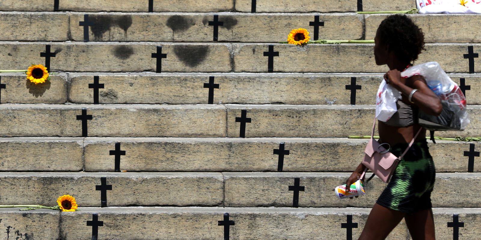 Mortes violentas diminuem 8,2% no Brasil em 2025; feminicídios registram aumento de 4%